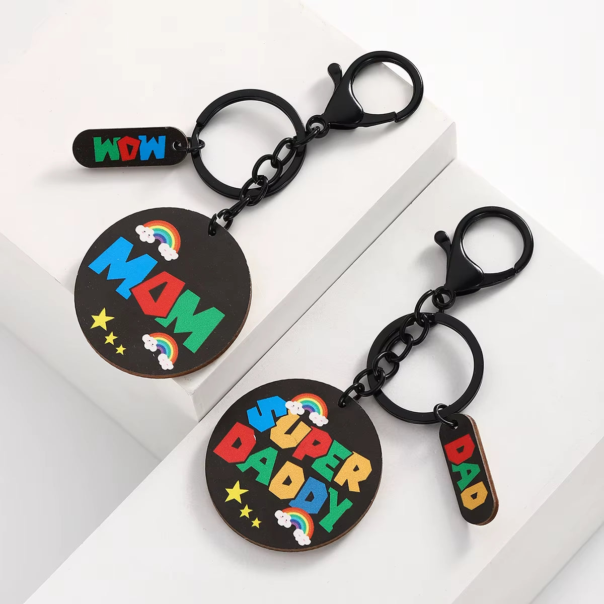 1Pc Mom and Super Daddy Keychain - Heartfelt Mother'S Day and Fathers Day Gift from Daughter Son