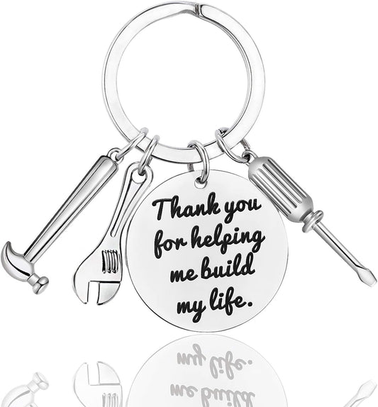Dad Keychain Father'S Day Gifts - Thank You for Helping Me Build My Life Keychain for Christmas Birthday