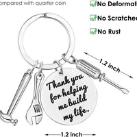 Dad Keychain Father'S Day Gifts - Thank You for Helping Me Build My Life Keychain for Christmas Birthday