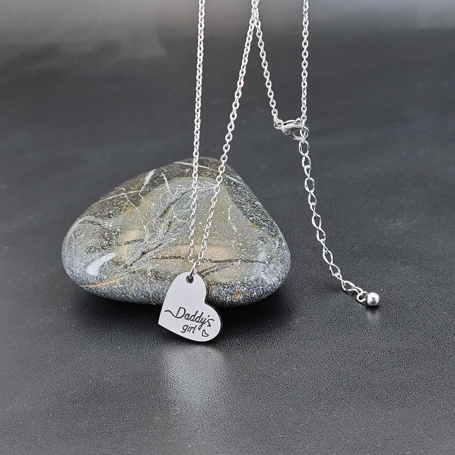 Family Love Necklace & Keychain Gift for Dad Mom and Daughter - Daddy'S Girl Heart Pendant for Girl,Birthday Father'S Day Keepsake for Parents Childen Kids.